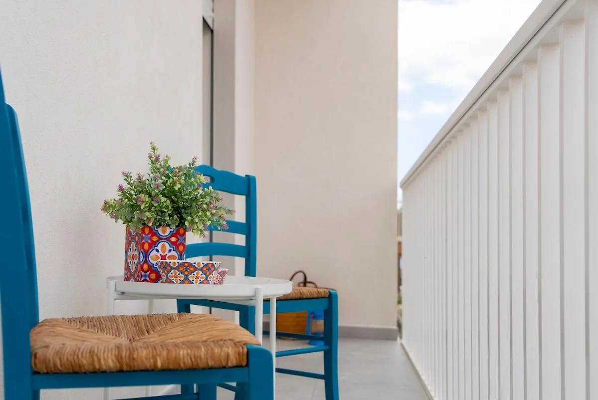 Апартаменты Casa Vacanze-Laguna Blu Марина-ди-Модика